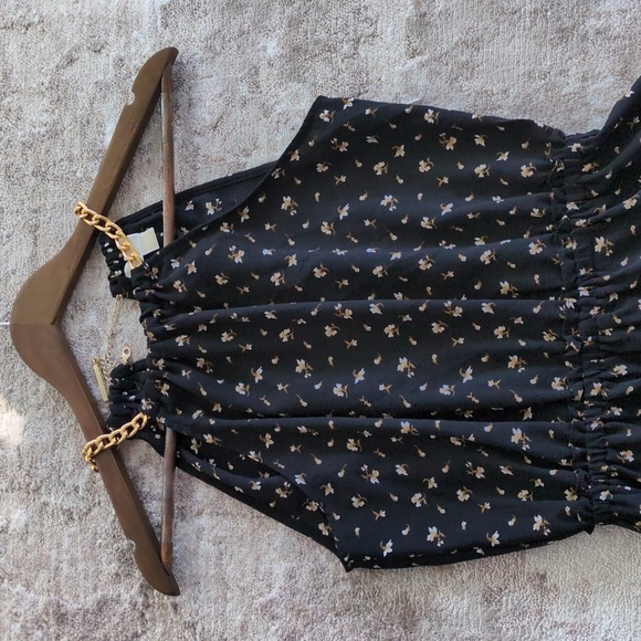 Michael Kors short romper - Picture 3 of 7